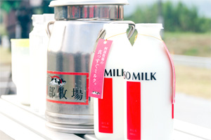 ASOMILK 写真